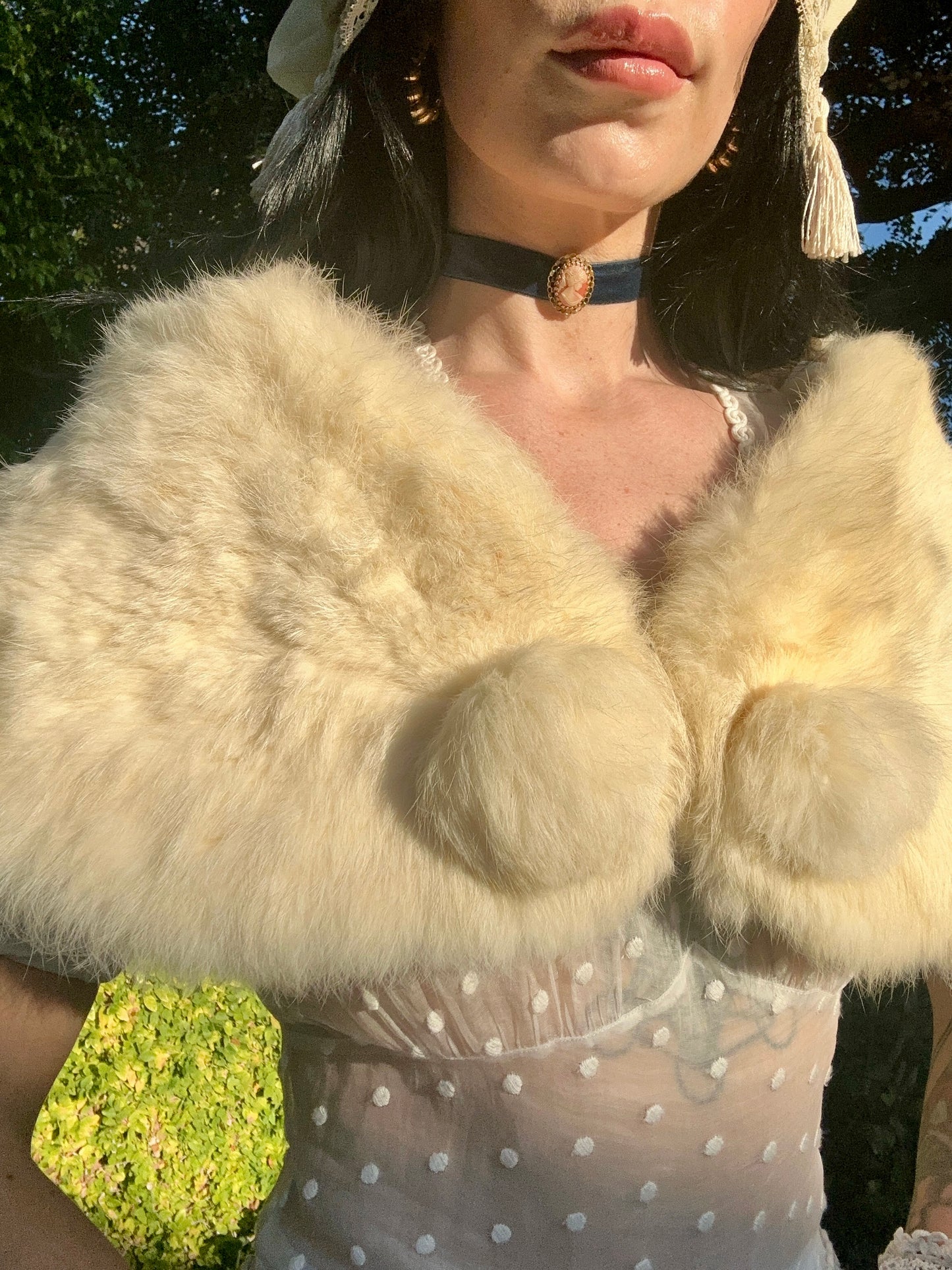 Vintage Cream Angora Rabbit Fur Stole Shawl Wedding Evening Cape c. 1950’s/60’s