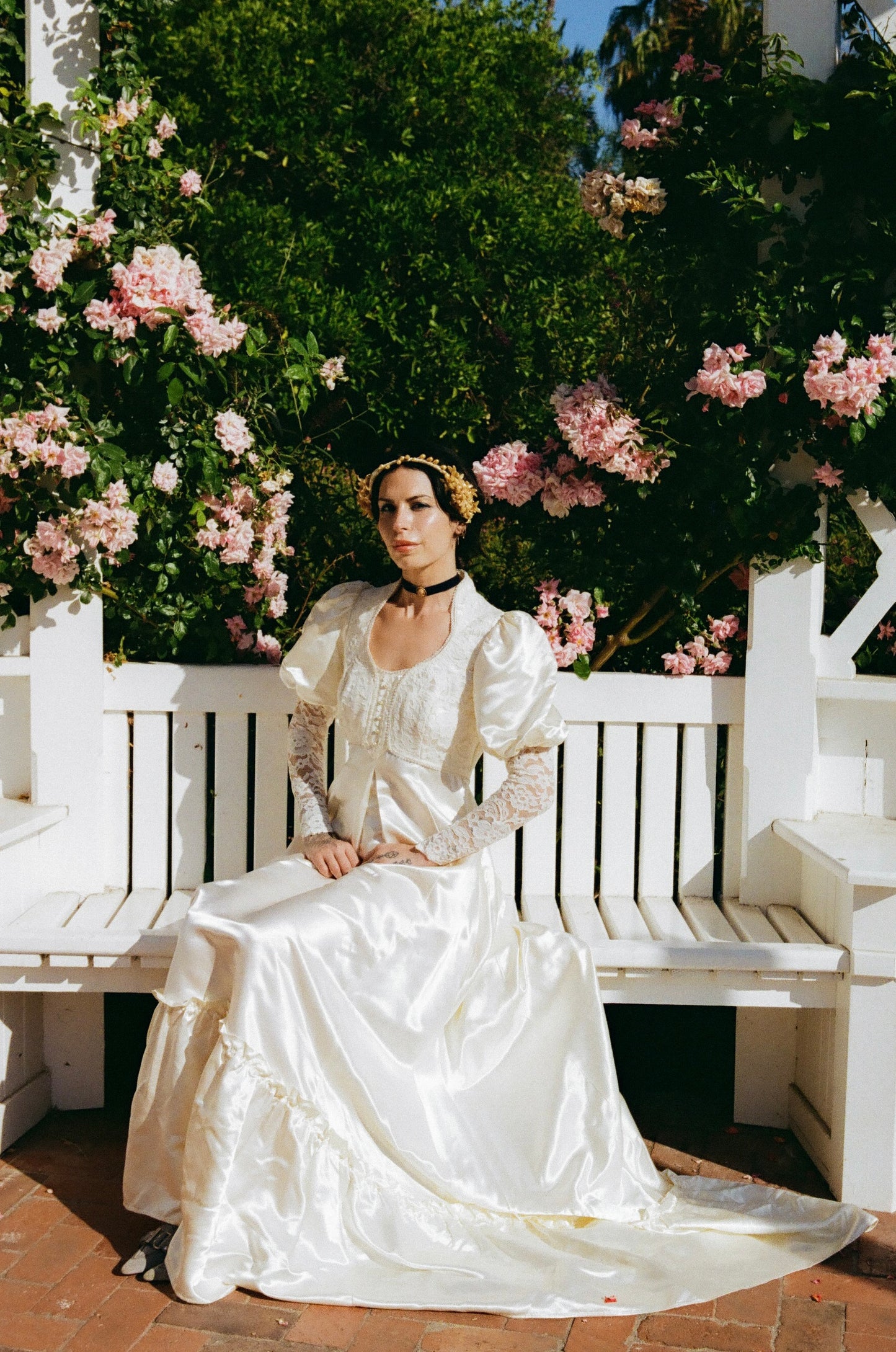 Vintage 1970’s Gunne Sax Renaissance Bridal Collection Wedding Dress in Pearl White