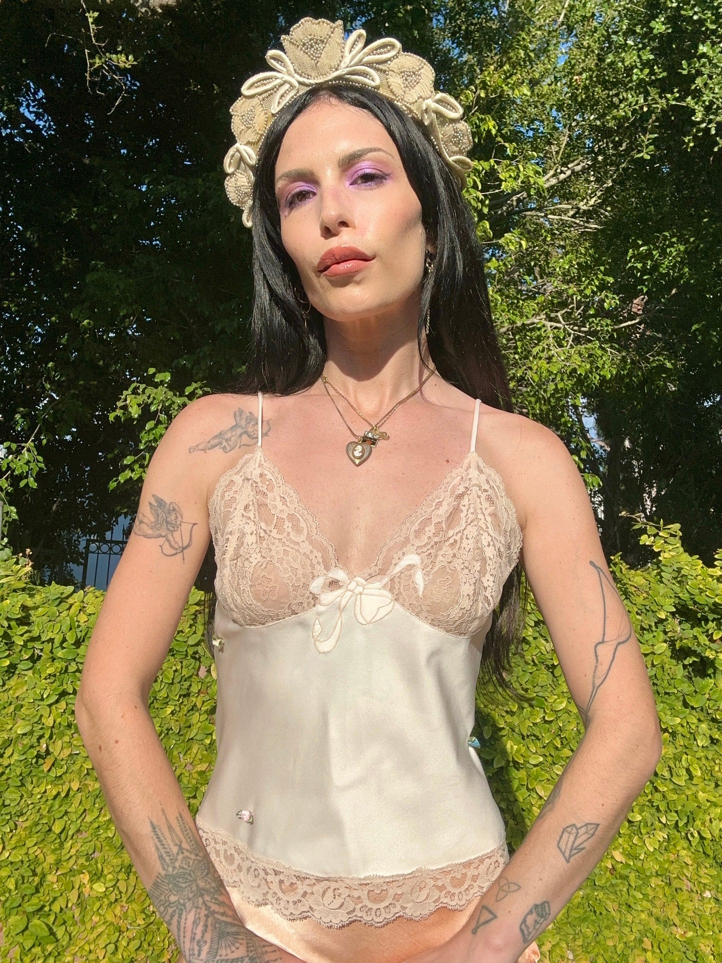 1970s Christian Dior Cream Satin & Lace Camisole with Bow Appliqué – XS / S