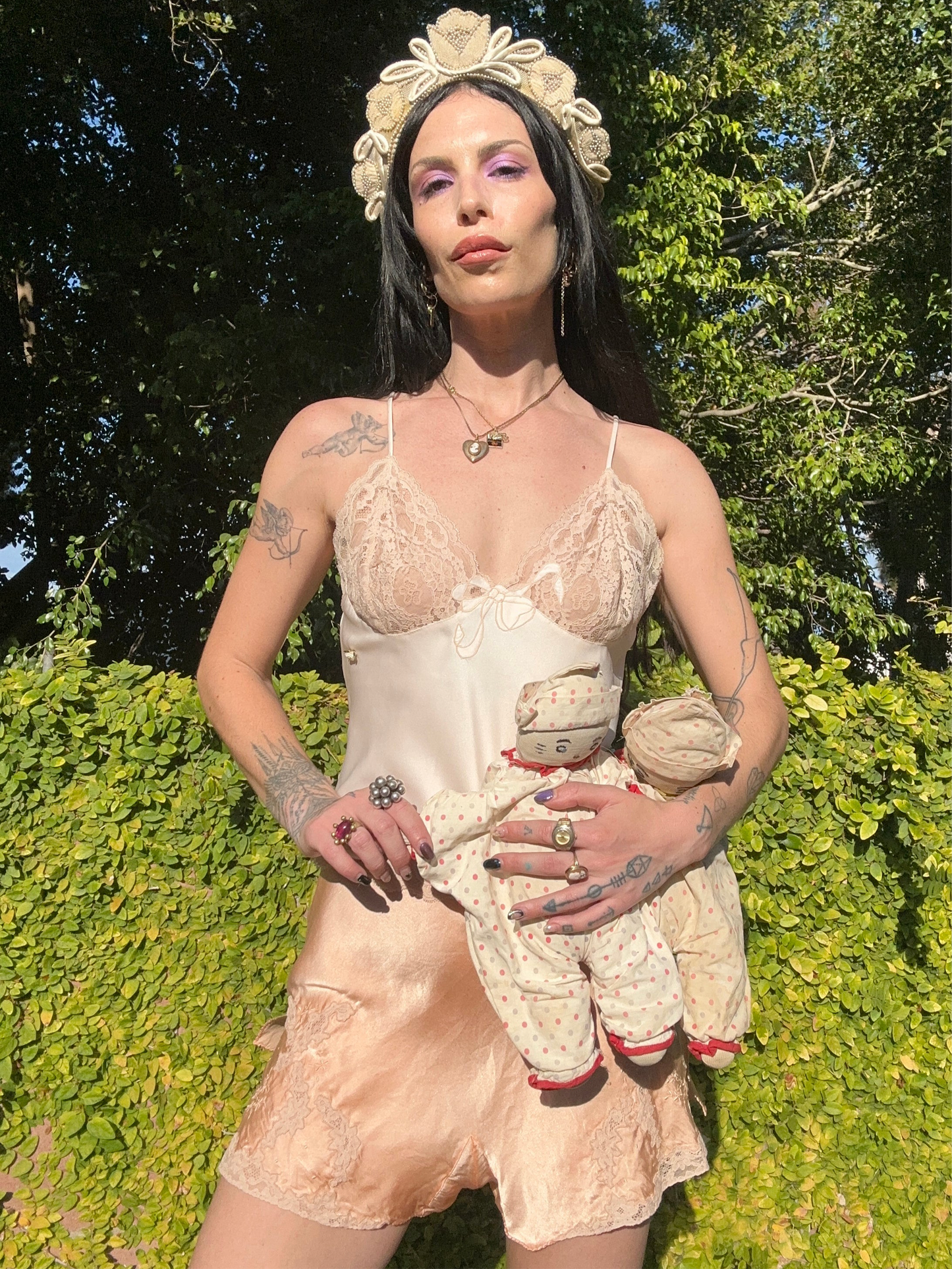 1970s Christian Dior Cream Satin & Lace Camisole with Bow Appliqué – XS / S