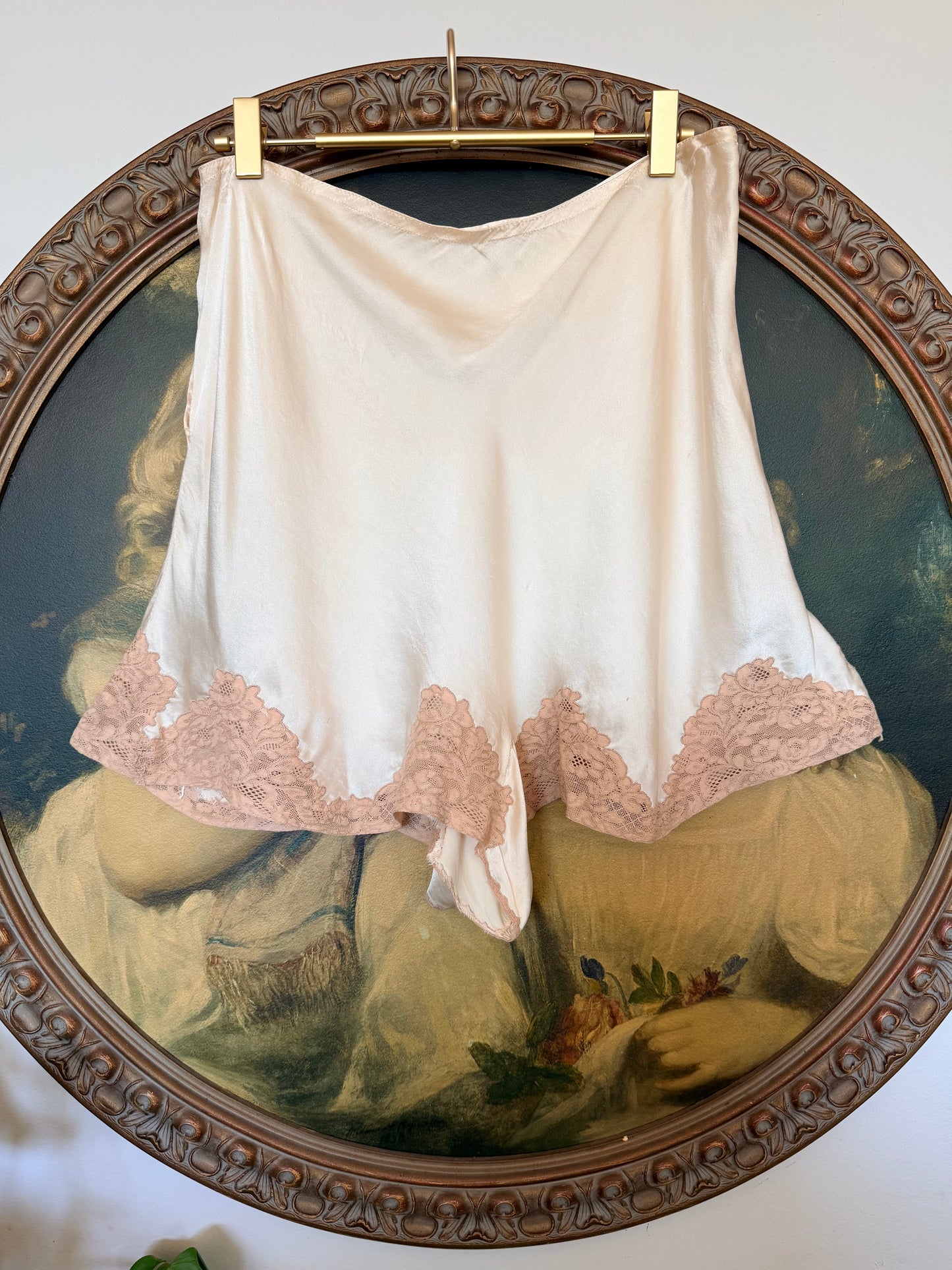 Antique 1930's Silk Tap Pants Bias Cut in Cream with Lace Inserts and Embroidery - Rare size L L/XL
