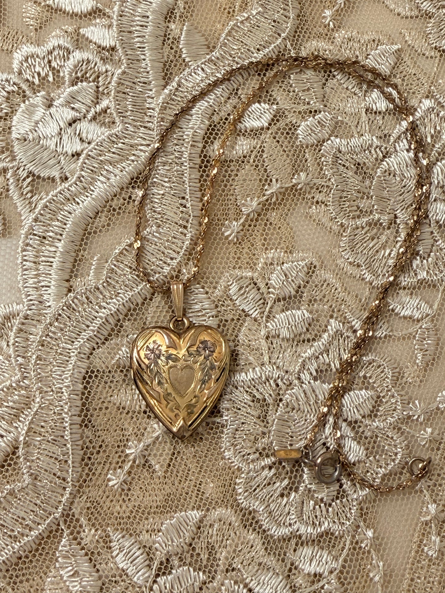 Antique 1930’s Gold Filled 14k Heart Locket with Floral Engravings